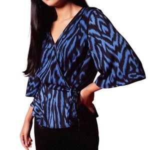 Gigi Parker NWT Wrap Top Zebra Ikat Cobalt Blue Black Sz XS Blouse Relaxed Fit